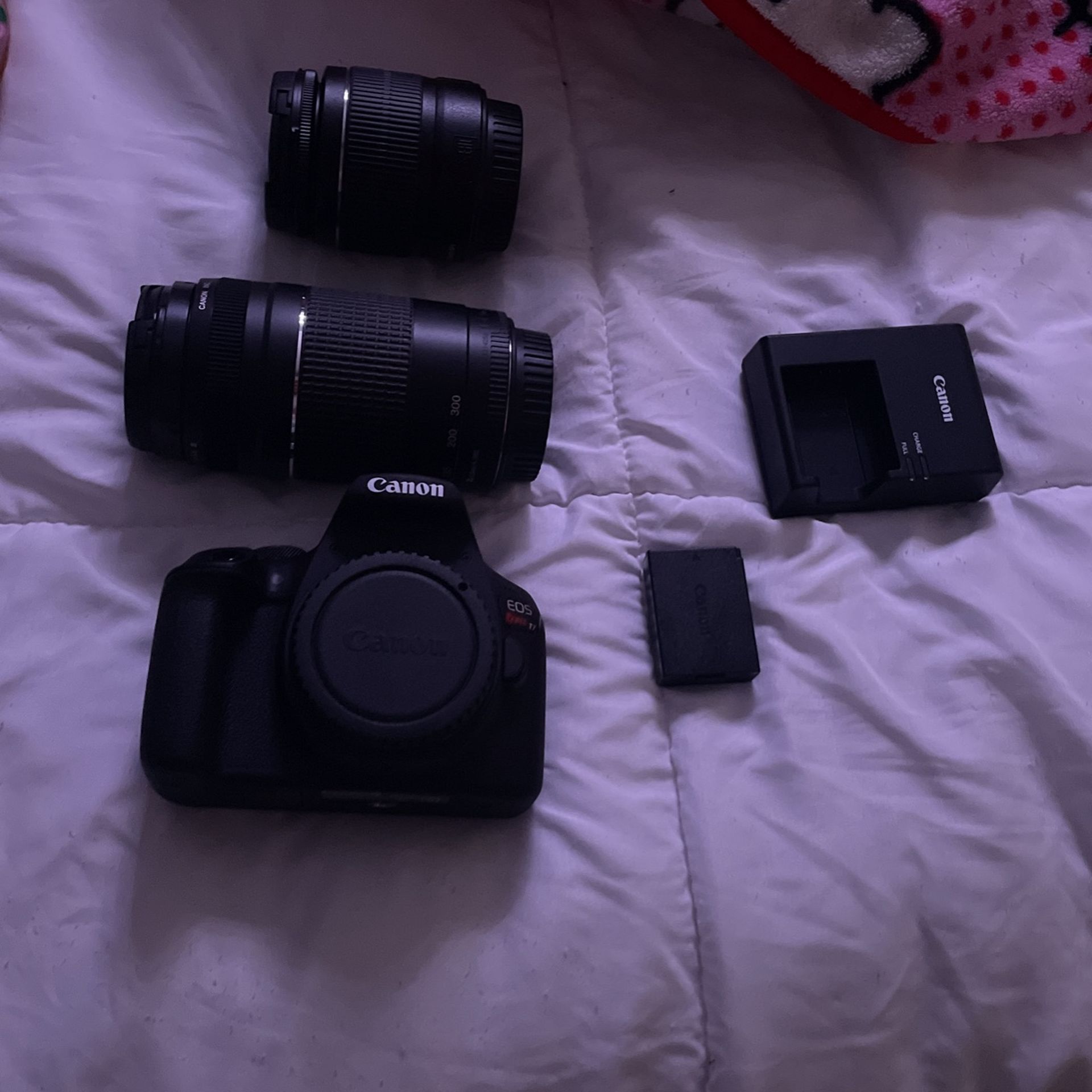 Canon Eos Rebel T7