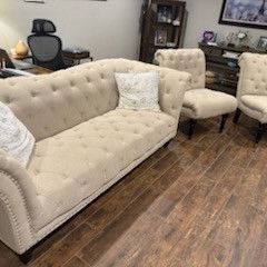 Free Couch And Chairs 