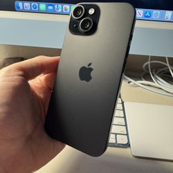 Apple iPhone 15 128GB T-mobile/Metro pcs! Like new! We offer financing!