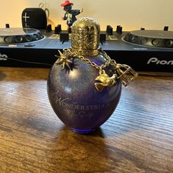 Taylor Swift Wonderstruck Perfume 3.4oz 100ml 90% Full Bottle with Charms