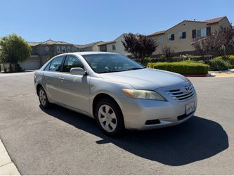 2007 Toyota Camry – Only 96,700 Miles – Clean Title