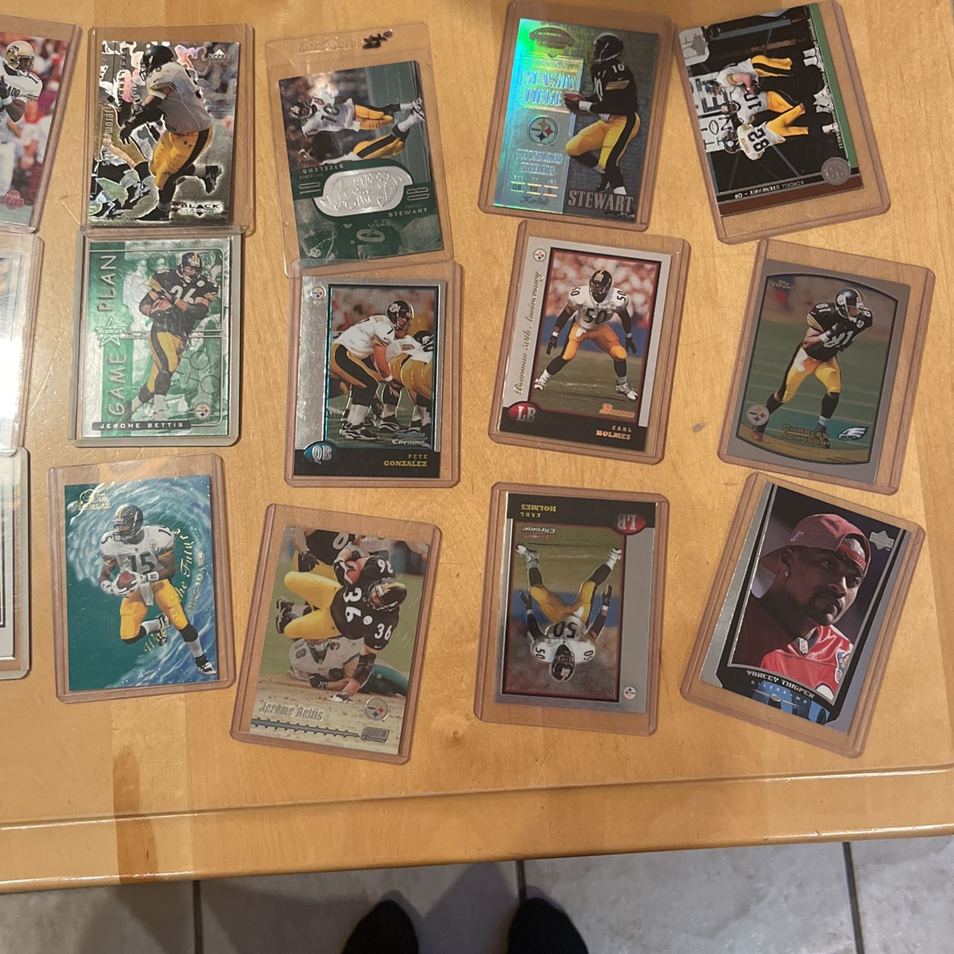 Hard Plastic Sleeved Football Cards