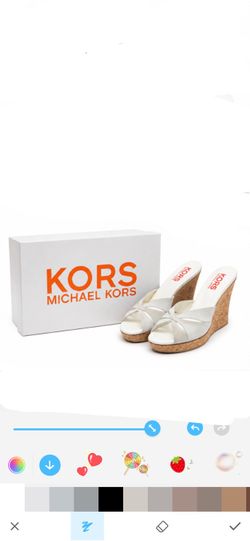 Size 9 Michael Kors Cream Leather Cork Wedge Slides