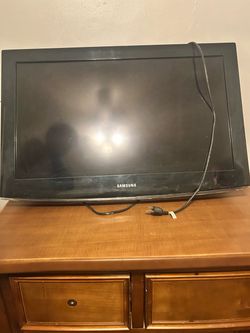 Samsung Flat Screen TV