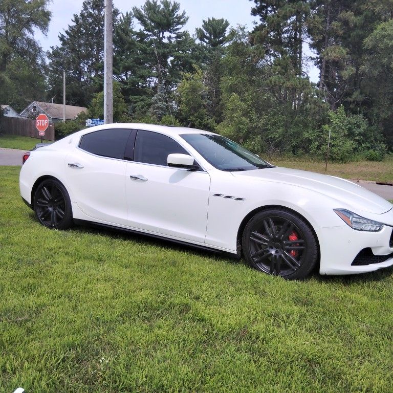 2015 Maserati Ghibli