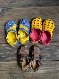 Infant/toddler sandals/clogs