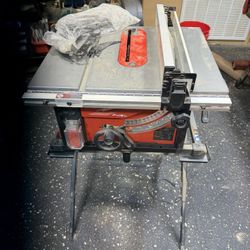 Milwaukee Fuel Portable Table Saw