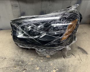 2020 2021 2022 2023 Mercedes-Benz GLS450 GLS580 Left Driver Side Headlight OEM