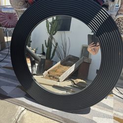 Wall Mirror Round