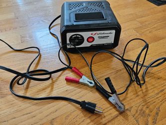 schauacher 10amp 2amp mainter practically new.  Used it one time.