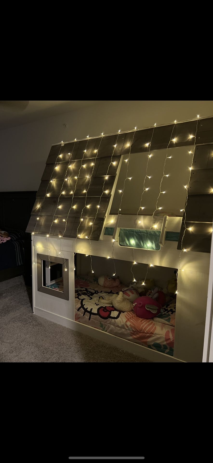Twin Bunk Bed