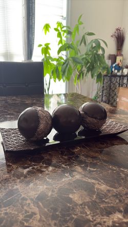 Decorative Table Centerpiece
