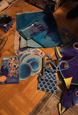 Dory and Nemo birthday decoration
