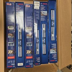 Box of 12 Bosch GIM 60 Electronic Level 24in Digital Display Silver Blue Alum