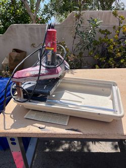 Mk tile saw   Works for smaller tiles up to 12”.