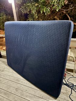 Queen Size Low-Profile Box Spring (Foundation Only) - Navy Blue