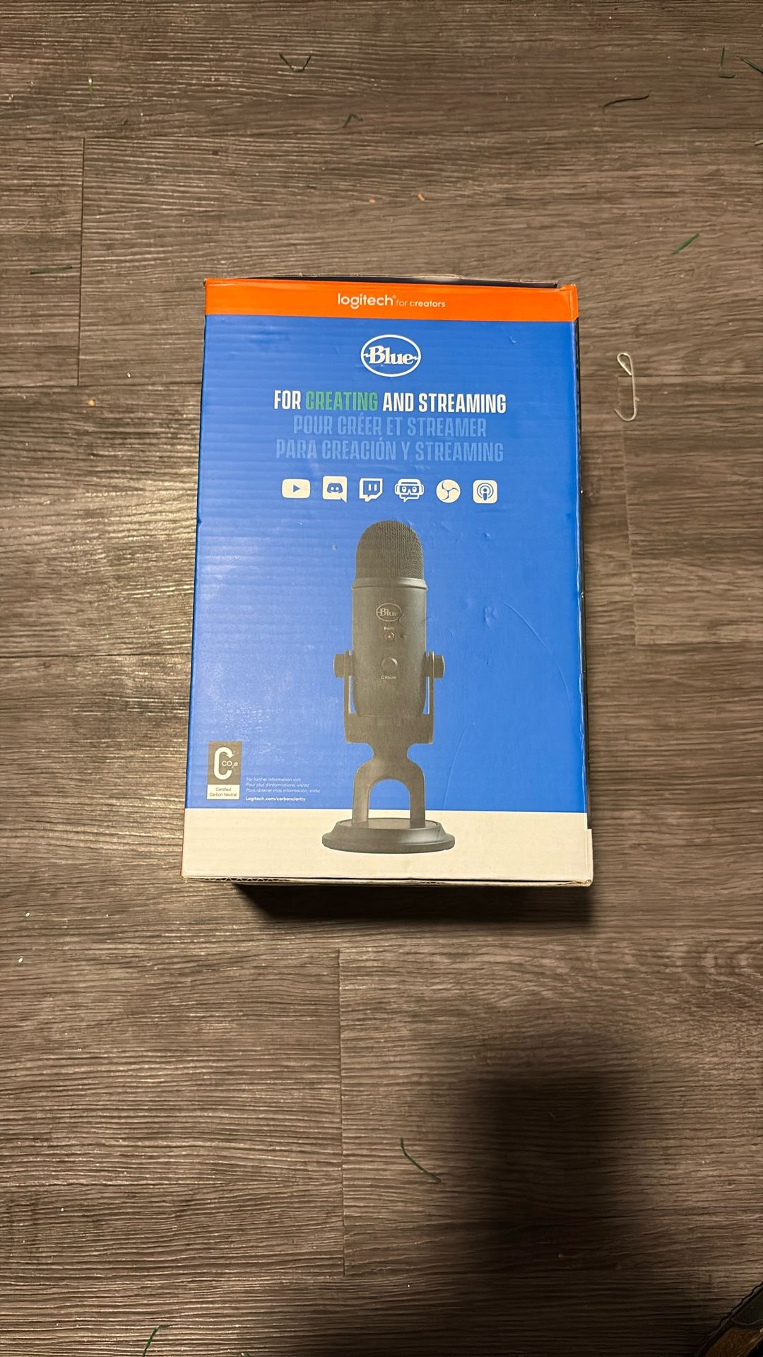 Blue Yeti Premium Mult-Pattern USB Microphone