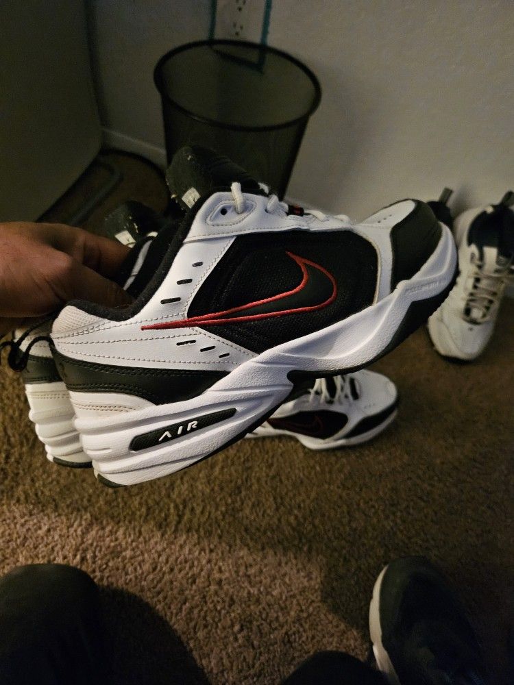 4 Pairs Of Nike Shoes Size 8.5