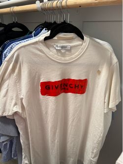 Givenchy tshirt (stain)