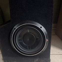 Rockford fosgate p3 10s and amp