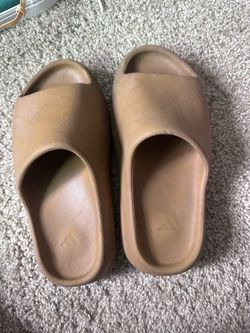 Yeezy Slides