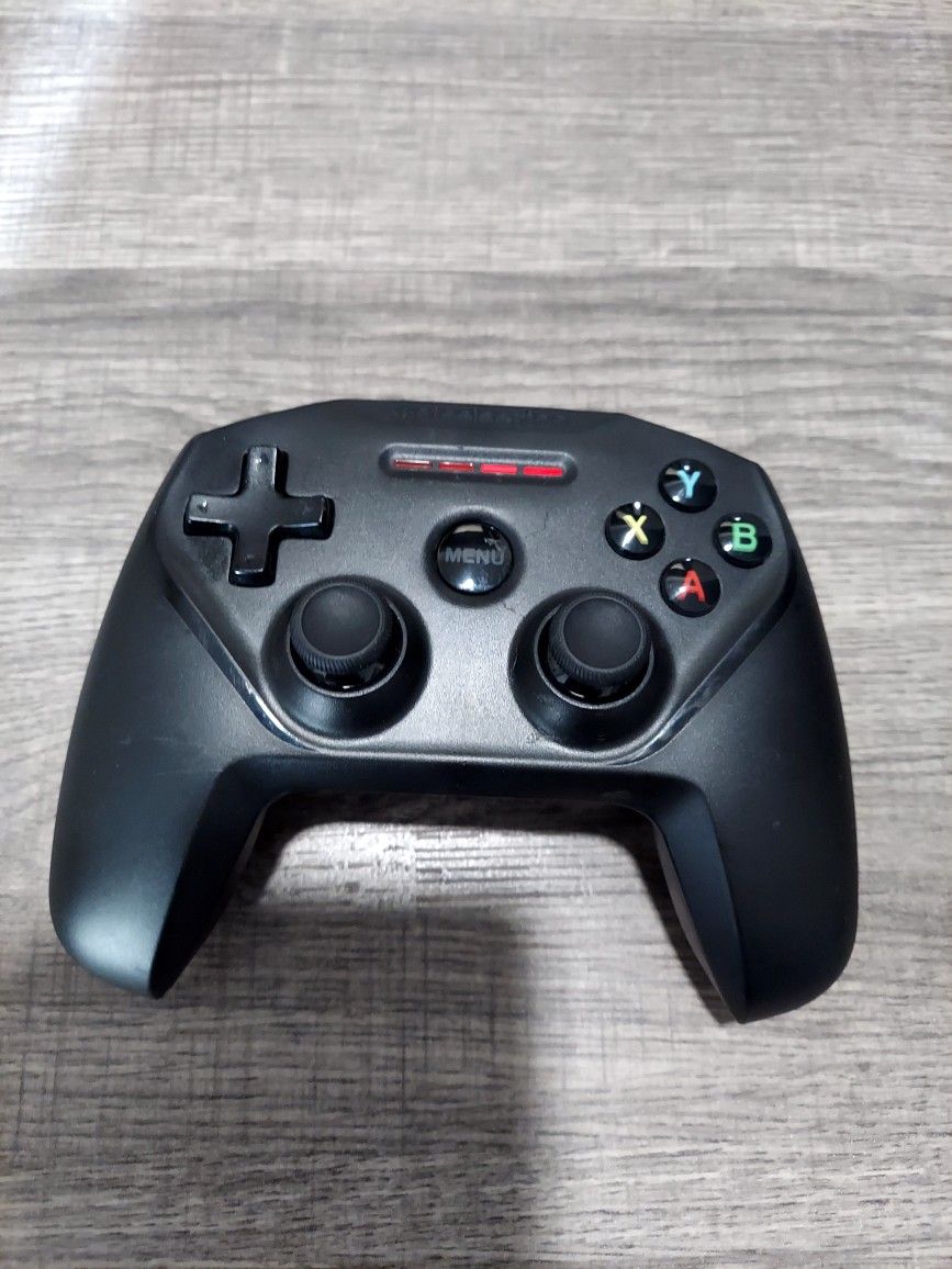 Steelseries Nimbus Wireless Controller for IOS & Mac