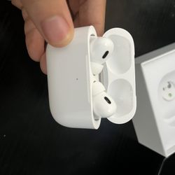 Air Pods Gen 2 Pros 