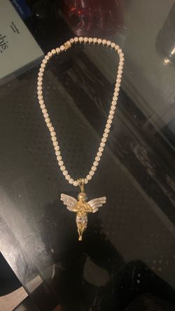 10k Chain Angel