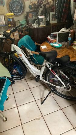 E bike  aventon