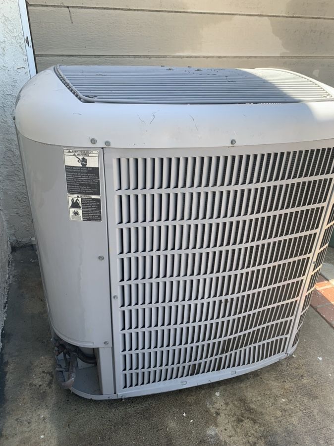 Air conditioner 5 TONS One year of use