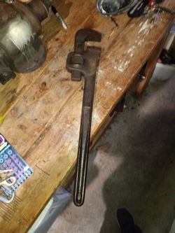 Pipe Wrench