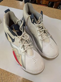 Size 11 Air Jordan Mid-Top Basketball Sneakers