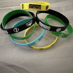 7 Fortnite Party Favor Bracelets
