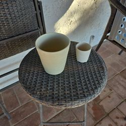 2 Cute Flower Plant  Planters Pots 