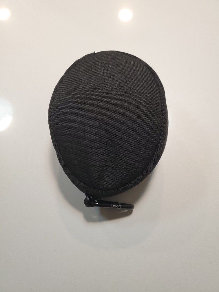 Beats Studio3 SILVER Color 