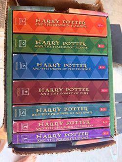 Harry Potter Complete 7-Book Hardcover Box Set