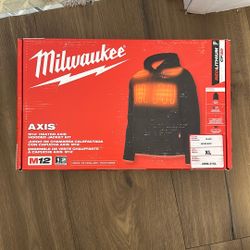 M12 Heated Axis Hooded Jacket Kit