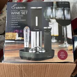 Rabbit Eight Piece Electric Wine Set