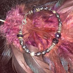 Vintage Silver & Amethyst Bracelet. 7”.