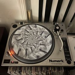 Numark TT-1510 Turntable