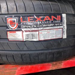 265/35-21 Lexani 