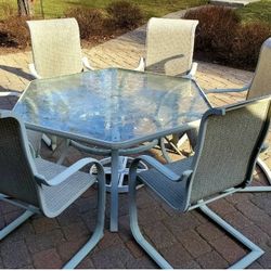 Patio set six chairs