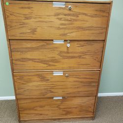 4 Drawer Filing Cabinet with Key