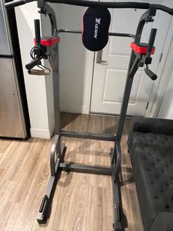Pull up / Chin up Bar