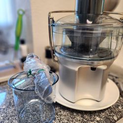 Berville Compact Juicer