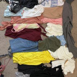 Women’s Size Small Clothes 