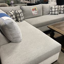 Grey Sectional! $1799 🏠🌅🔥