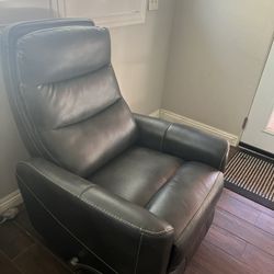 Recliner Chair 