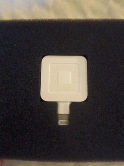 Square reader for magstripe