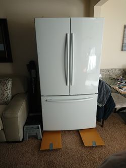 Samsung 26cuft Refrigerator